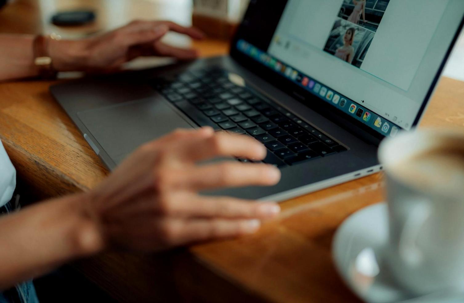 Analyse des tendances financières modernes